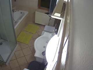 Julmodels Bathroom 2nd Floor-2