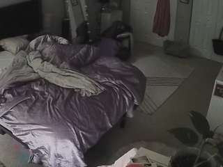 voyeurcam-house-charleys-room