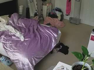 voyeurcam-house-charleys-room