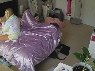 voyeurcam-house-charleys-room