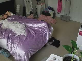 voyeurcam-house-charleys-room