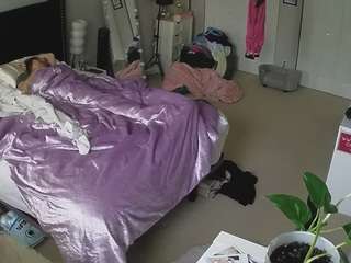 voyeurcam-house-charleys-room