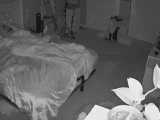 voyeurcam-house-charleys-room