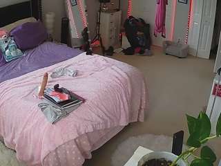 voyeurcam-house-charleys-room