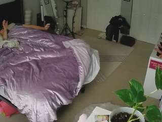 voyeurcam-house-charleys-room