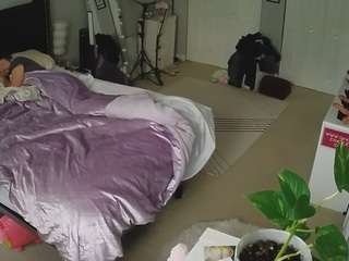 voyeurcam-house-charleys-room