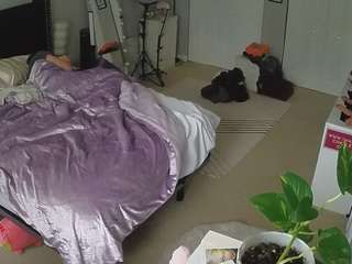 voyeurcam-house-charleys-room