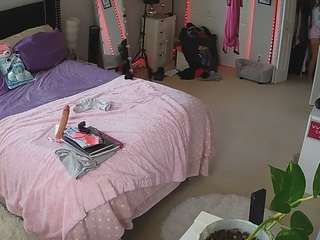 voyeurcam-house-charleys-room