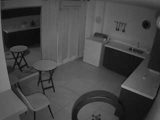 voyeurcam-jb-kitchen-1