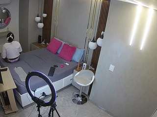 voyeurcam-casa-salsa-bedroom-10