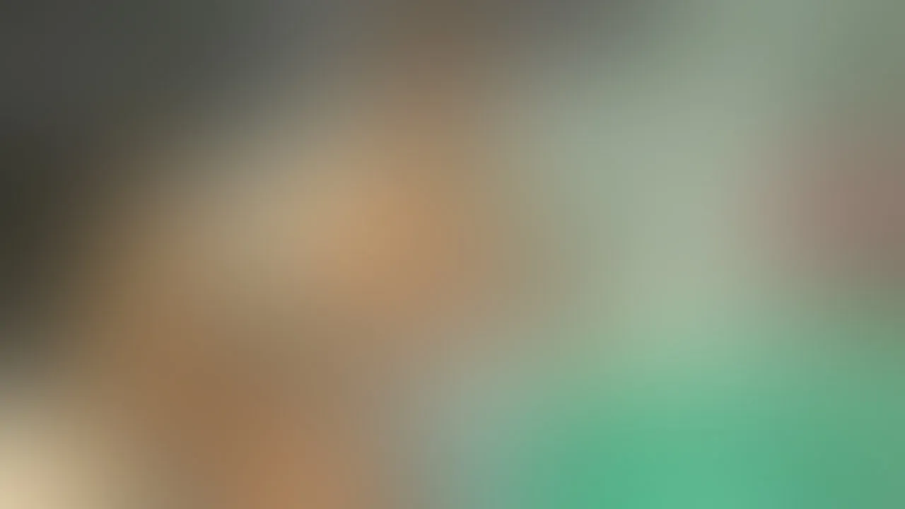Sexy Busty MILF Masturbates Huge Sex Toy