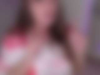 Live cam show with Charley Hart - Shaved Pussy on Camsoda