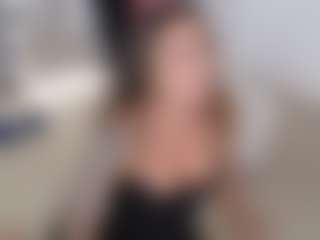 Live cam show with Charley Hart - Fit on liverealitysex.com