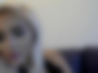 Naomi Woods's Live Sex Cam Show