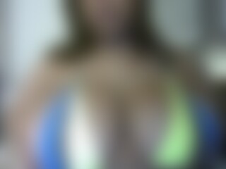 Live cam show with TrinityLuxxx - Busty on Camsoda