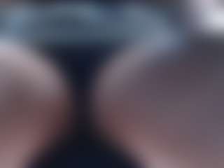 Live cam show with CustomerService - Blue Eyes on Camiplay Live