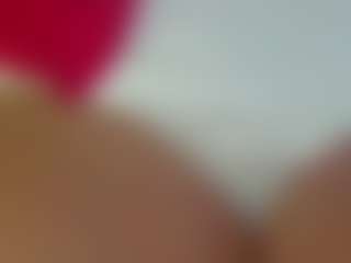Live cam show with CustomerService - White on alttransgirls