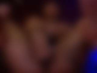heidicox's Live Sex Cam Show