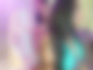 Live cam show with Katt Leya - Pornstar Squirt on Dolls Live