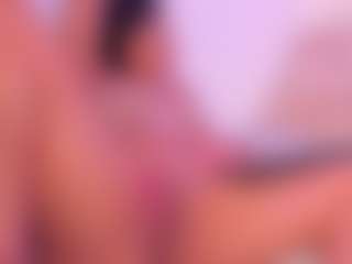 Live cam show with NinaPetite - Latina MILF on SpankPalCams | colombia