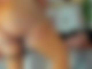shantal's Live Sex Cam Show