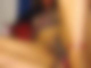 Live cam show with hotdevora - Small Ass on hrnylive.com