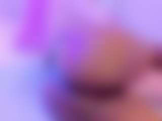 Live cam show with erickscharlotte - Facial on Camsoda