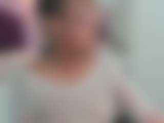 Live cam show with erickscharlotte - Facial on parknlotfishbdy