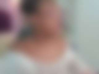 Live cam show with erickscharlotte - Ebony on parknlotfishbdy | united states
