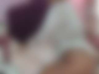 Live cam show with erickscharlotte - Ebony on Livezox | united states
