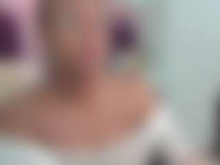 Live cam show with erickscharlotte - Facial on Porn Luv