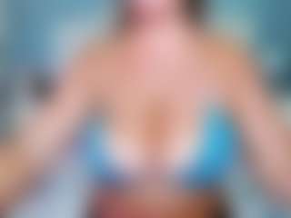 Live cam show with JessicaLove - Vibe on Uber Horny