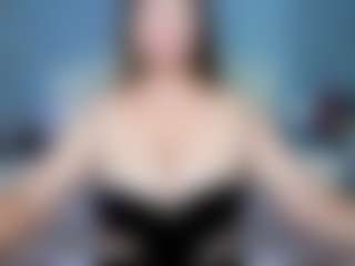 Live cam show with JessicaLove - Vibe on Camsoda