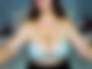 JessicaLove MILF webcam performer live streaming