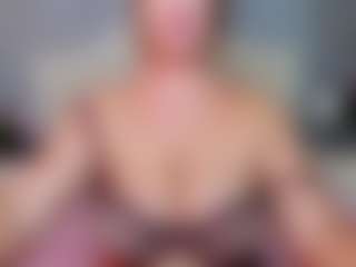 Show en direct avec JessicaLove - Nails sur Camsoda