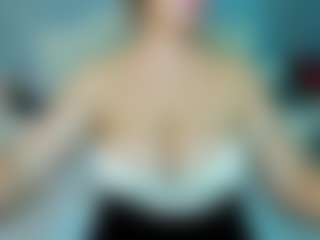 Live cam show with JessicaLove - Big Clit on testsause.com