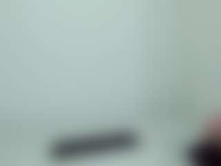 bluediamond18's Live Sex Cam Show