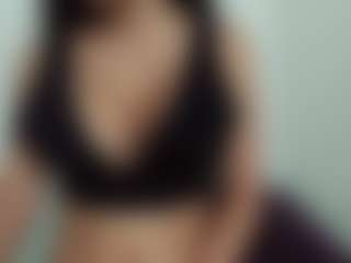 bluediamond18's Live Sex Cam Show