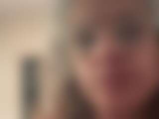 Live cam show with DEGENERATESAINT - Cougar on Cam Slut