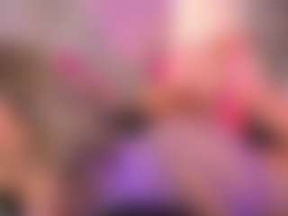 crystalcherr's Live Sex Cam Show