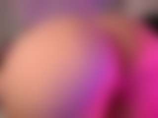 crystalcherr's Live Sex Cam Show