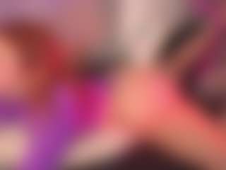 crystalcherr's Live Sex Cam Show
