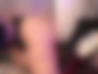 crystalcherr's Live Sex Cam Show