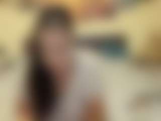 adellineee's Live Sex Cam Show