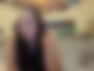 adellineee's Live Sex Cam Show