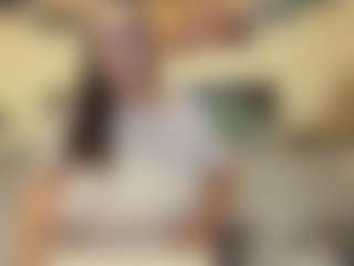 adellineee's Live Sex Cam Show