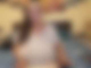 adellineee's Live Sex Cam Show