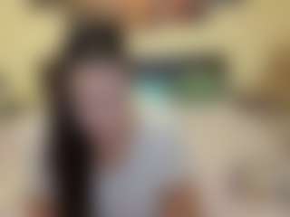adellineee's Live Sex Cam Show
