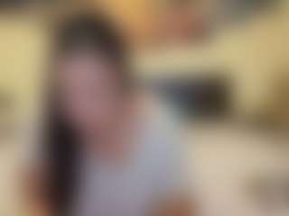 adellineee's Live Sex Cam Show
