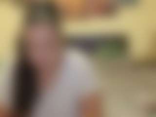 adellineee's Live Sex Cam Show